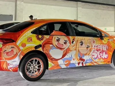 Anime in Car verwandeln: Holen Sie sich Ihre persönliche Fahrzeugbeschriftung im Itasha-Stil