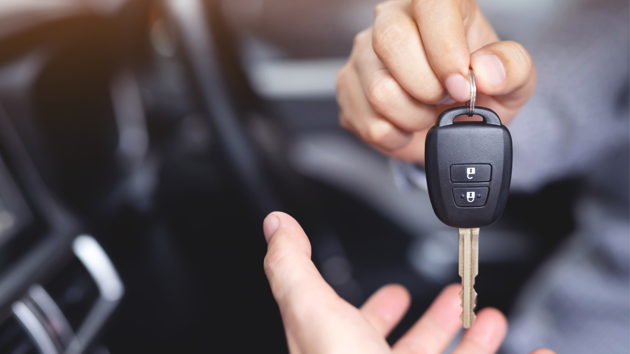 Mr Key bietet hochwertigen Funkschlüssel mit Batterien &amp; Anleitung